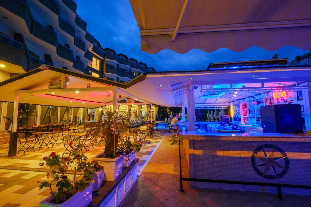Hotel Club Selen İçmeler Extérieur photo