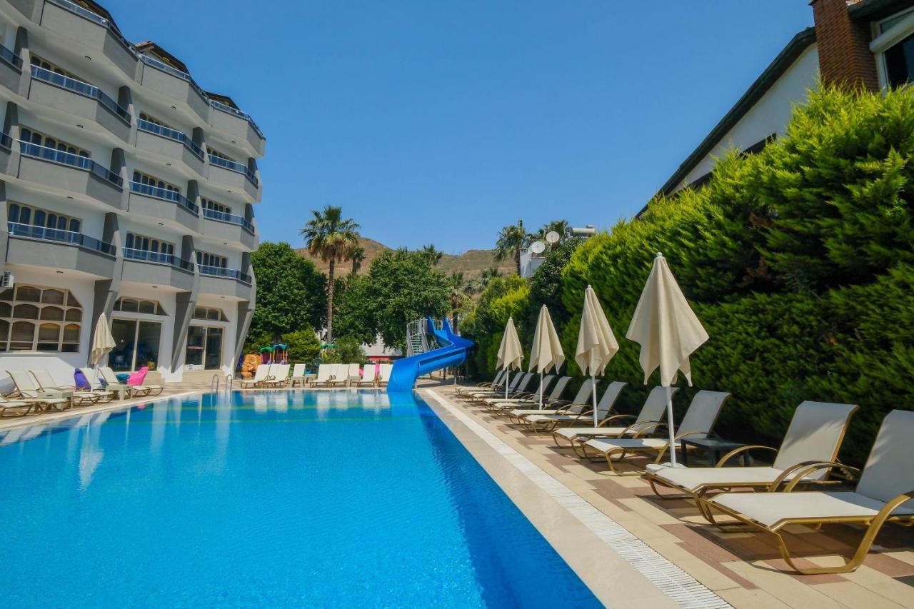 Hotel Club Selen İçmeler Extérieur photo