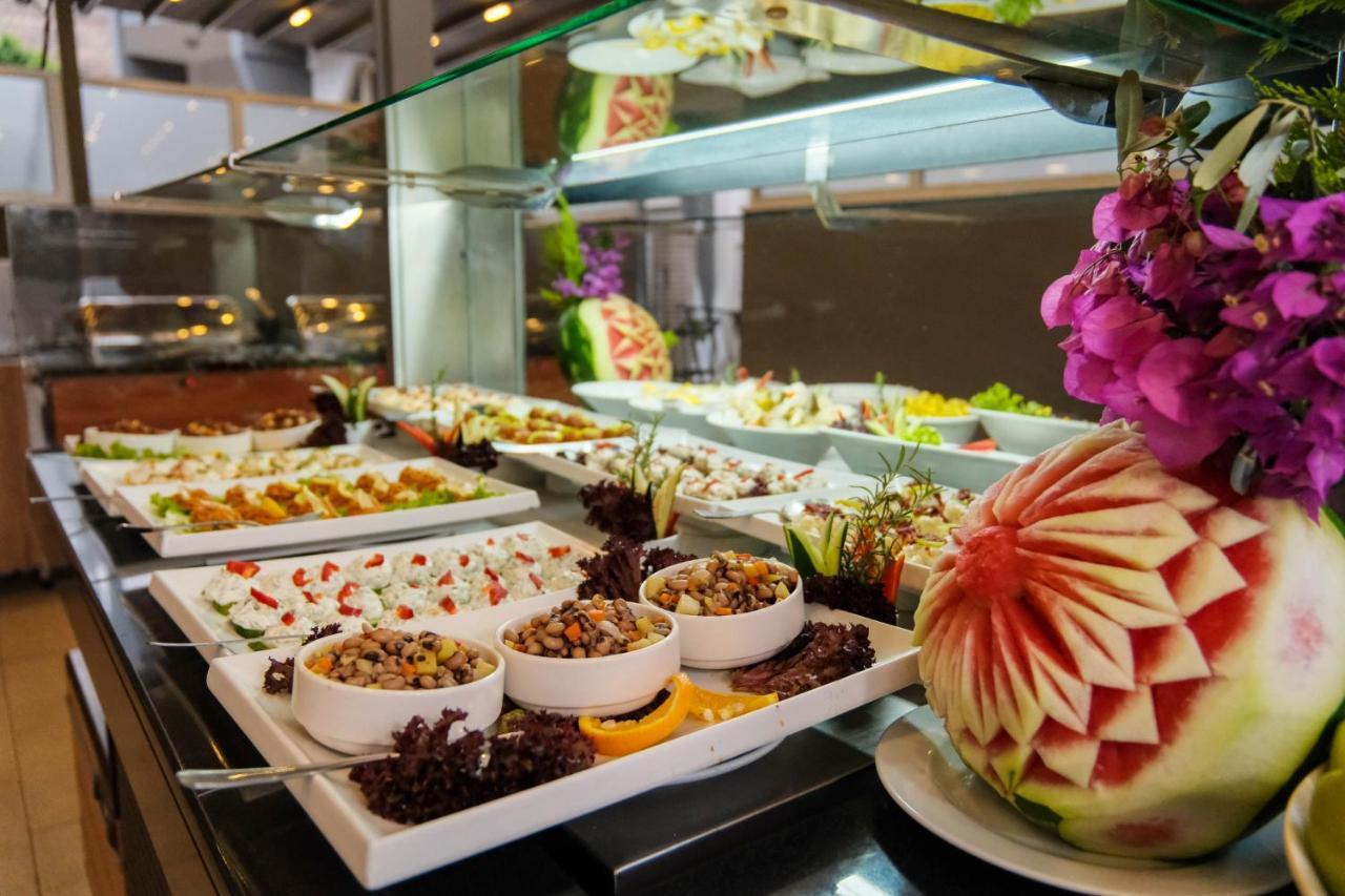 Hotel Club Selen İçmeler Extérieur photo