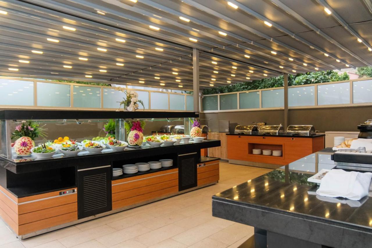 Hotel Club Selen İçmeler Extérieur photo