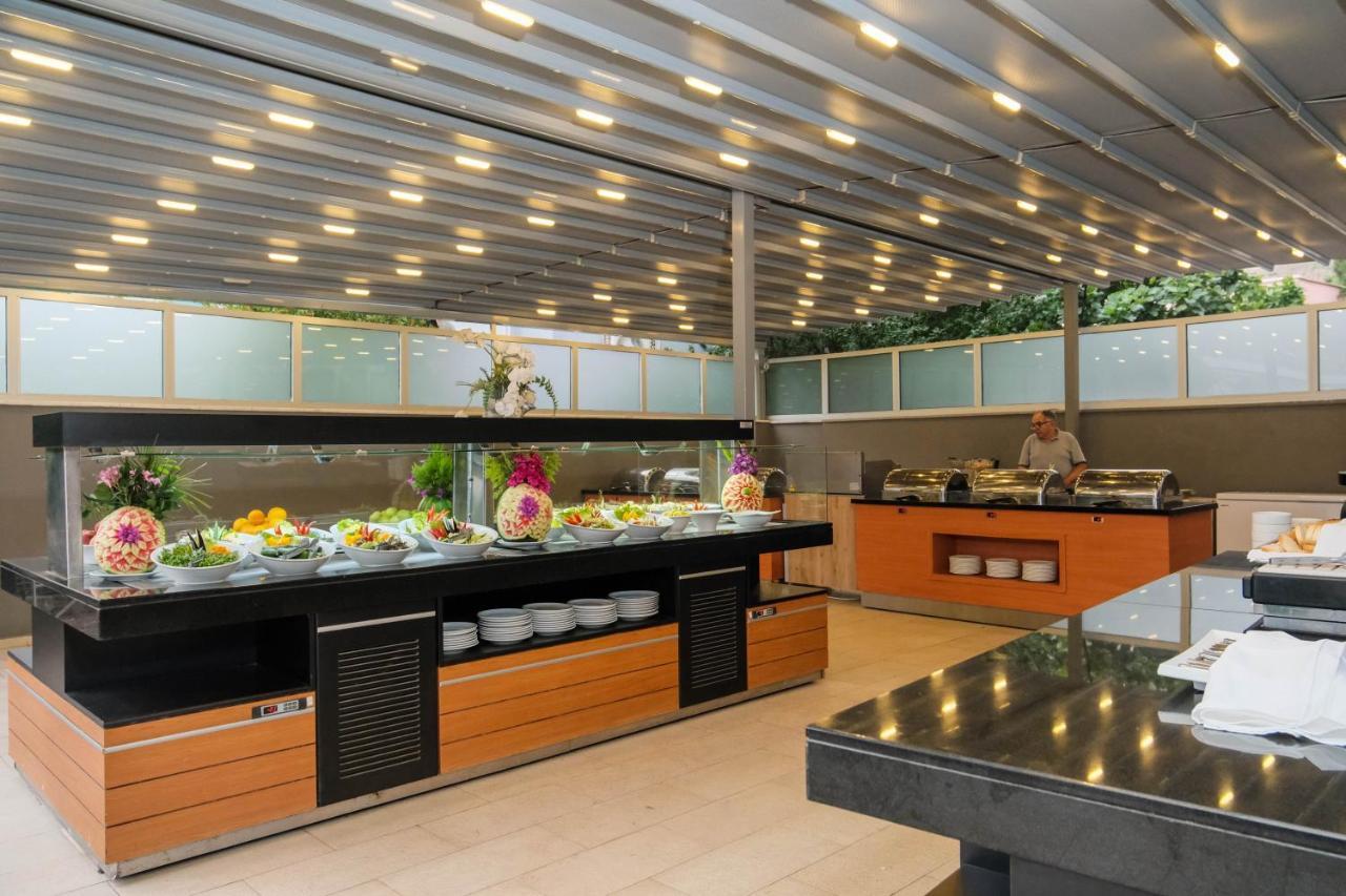 Hotel Club Selen İçmeler Extérieur photo