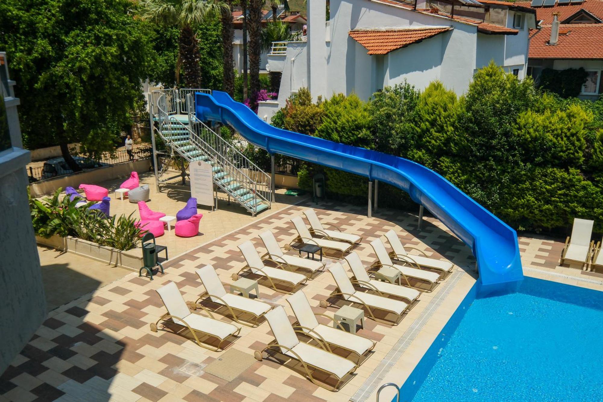 Hotel Club Selen İçmeler Extérieur photo